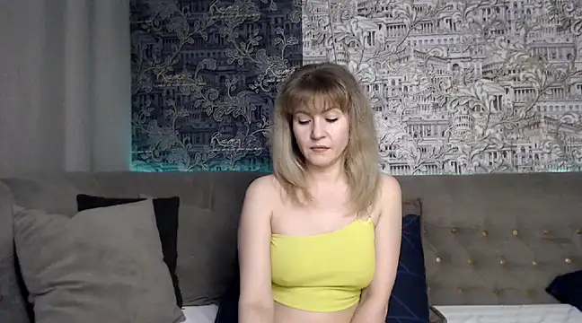 mandy foxxx online show from February 10, 2025, 8:42 pm