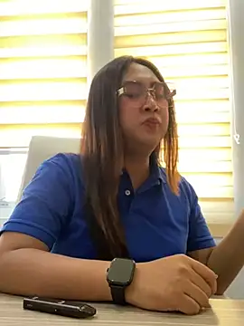 HOTTESTCANDYTS online show from February 5, 2025, 6:35 am