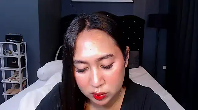 HOTTESTCANDYTS online show from March 2, 2025, 4:10 pm