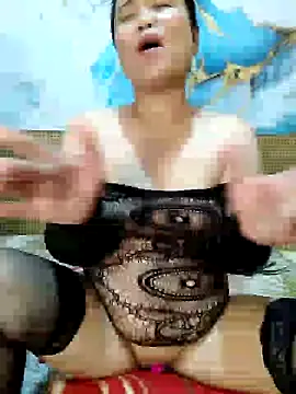 Snapshot of aya_01 chatting on March 16, 2025, 12:23 am aya 01 online show from March 16, 2025, 12:23 am