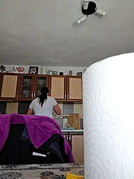 IsabelleCraft online show from April 26, 2026, 9:40 am