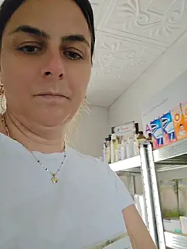 Snapshot of IsabelleCraft chatting on May 1, 2026, 11:37 am IsabelleCraft online show from May 1, 2026, 11:37 am
