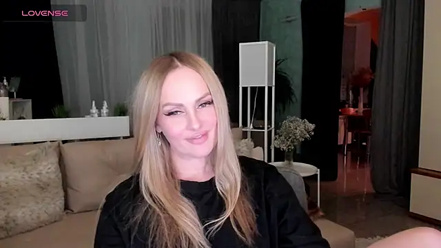 Libby Nora online show from February 10, 2025, 4:04 pm