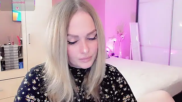 Libby Nora online show from April 27, 2026, 11:30 am