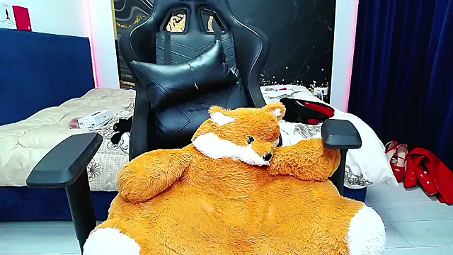 FlirtDeea online show from March 5, 2026, 4:03 pm