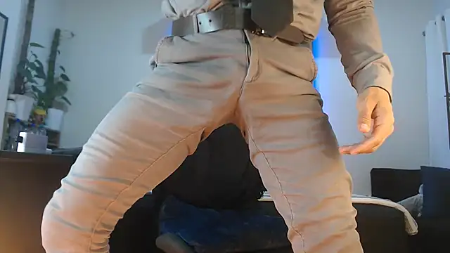 Andrew 4  online show from March 11, 2026, 6:19 am