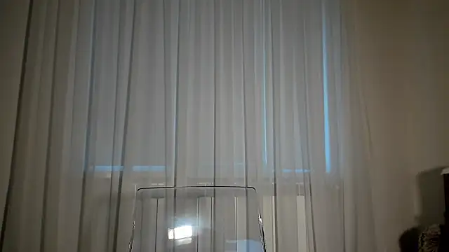 BrianaDiamondXXX online show from December 19, 2024, 12:45 pm