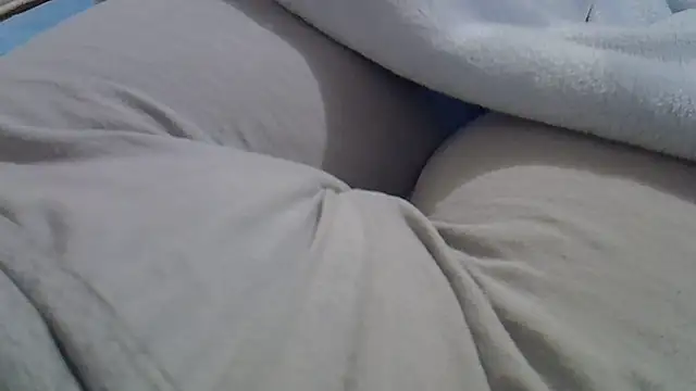 perescam online show from October 19, 2025, 3:07 am