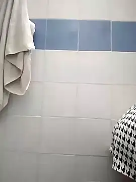 LUNAdeMARTE online show from December 21, 2024, 3:47 am