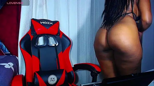 DanisaBrown online show from November 2, 2025, 2:19 pm