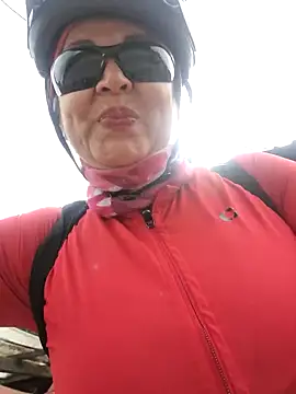 emma tour online show from January 24, 2025, 3:02 pm