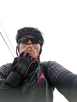 emma tour online show from February 6, 2025, 2:58 pm