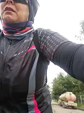 emma tour online show from February 12, 2025, 2:10 pm