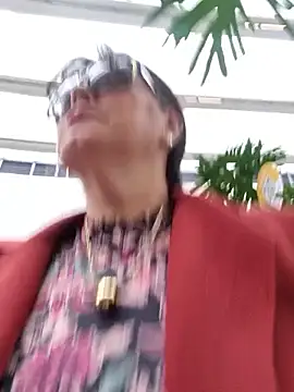 emma tour online show from March 13, 2025, 7:50 pm