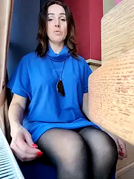 EvaXOAir online show from February 24, 2025, 5:33 am