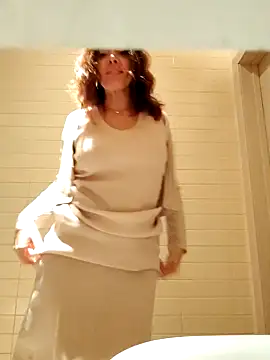 EvaXOAir online show from March 10, 2025, 8:26 am