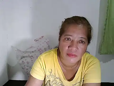 wethornypussy4u online show from February 26, 2025, 12:16 am