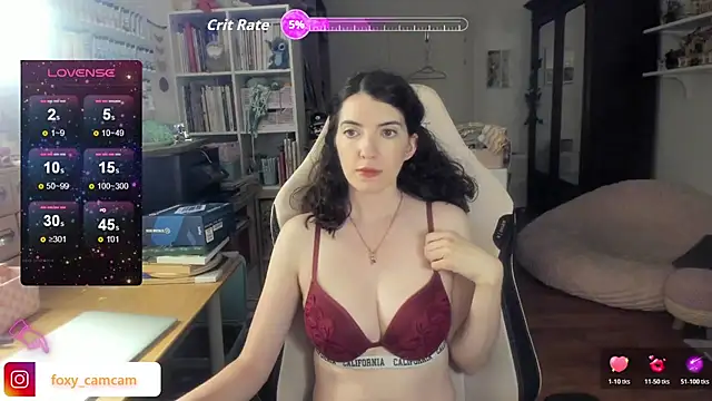 Snapshot of Foxy_c chatting on June 12, 2026, 8:30 pm Foxy c online show from June 12, 2026, 8:30 pm