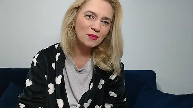 MysticCreature online show from December 2, 2024, 5:15 am