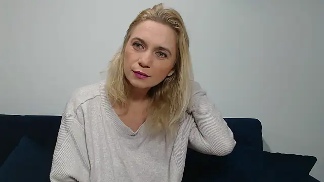 MysticCreature online show from December 6, 2024, 4:14 am