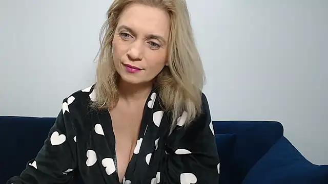 MysticCreature online show from December 28, 2024, 5:23 am