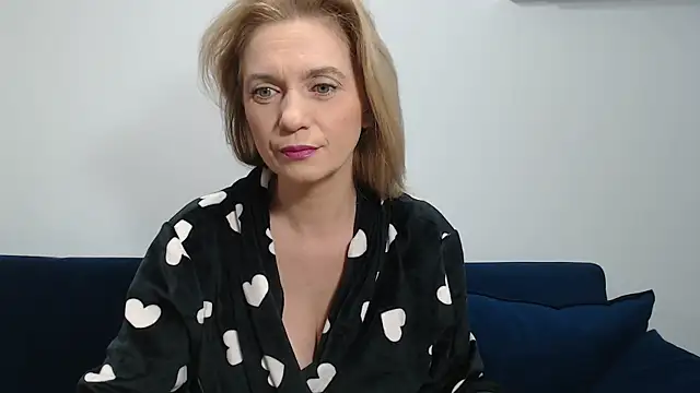 MysticCreature online show from January 11, 2025, 5:20 am