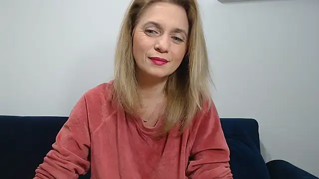 MysticCreature online show from March 3, 2025, 4:14 am