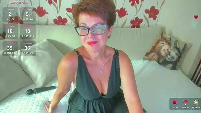 Snapshot of JennAlison chatting on July 15, 2026, 1:49 pm JennAlison online show from July 15, 2026, 1:49 pm