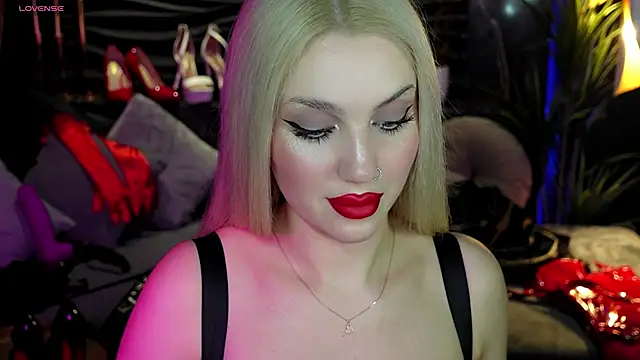 MistressDarsy online show from December 24, 2024, 12:33 pm