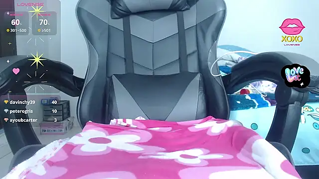 sandylau online show from March 2, 2025, 11:53 pm