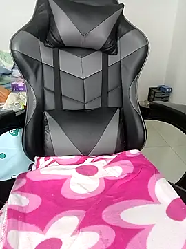 sandylau online show from March 10, 2025, 10:24 pm