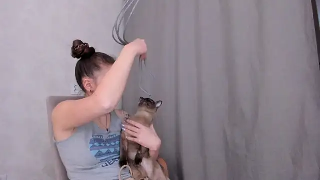 why again me online show from February 10, 2025, 7:28 pm