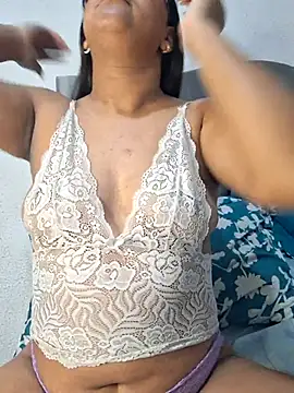 ZaidaWet online show from December 3, 2025, 12:14 pm