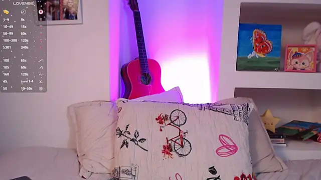 Snapshot of lailypink chatting on July 11, 2026, 4:21 pm lailypink online show from July 11, 2026, 4:21 pm