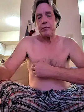 Snapshot of Smallpeniss69 chatting on December 21, 2025, 9:16 am Smallpeniss69 online show from December 21, 2025, 9:16 am