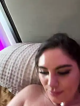 lovely beast online show from January 30, 2025, 7:59 pm