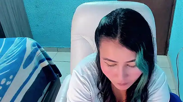 sweetana  online show from February 7, 2025, 5:29 pm