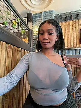   Nessa   online show from May 1, 2026, 11:37 am