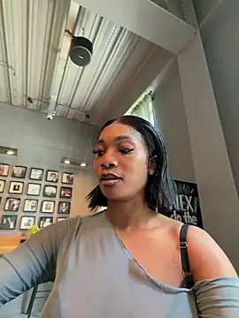 Snapshot of __Nessa__ chatting on May 23, 2026, 11:36 am Nessa online show from May 23, 2026, 11:36 am