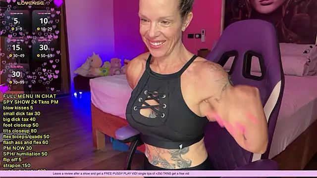 Snapshot of mommyselenafit_ chatting on November 26, 2025, 1:50 am mommyselenafit online show from November 26, 2025, 1:50 am