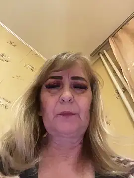 Irina2909xh online show from September 30, 2025, 10:26 pm