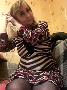 Irina2909xh online show from October 22, 2025, 10:20 pm