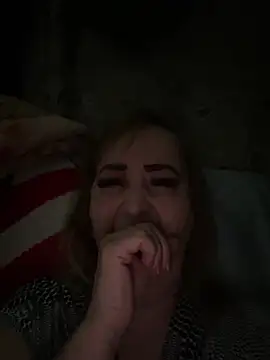 Irina2909xh online show from January 17, 2026, 11:52 pm