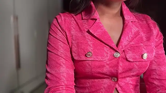 selen 5 online show from March 17, 2026, 6:22 pm