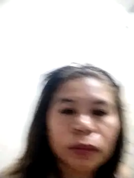 sweetvanna online show from April 17, 2026, 6:11 pm