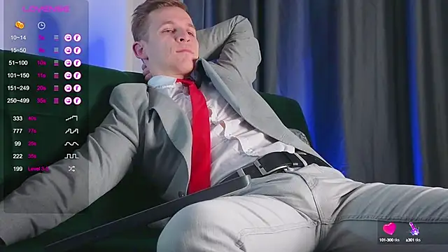 S3Xyes online show from February 21, 2025, 1:11 pm