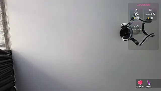 S3Xyes online show from October 9, 2025, 6:55 am