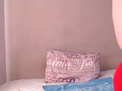 Lustfuleyez online show from February 14, 2025, 9:34 am