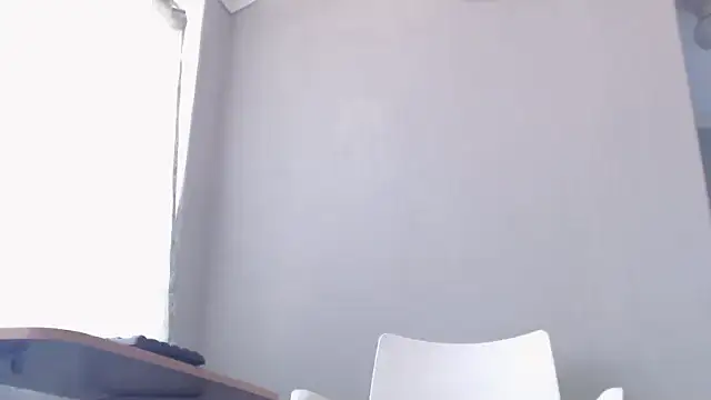 Lustfuleyez online show from September 17, 2025, 8:05 am