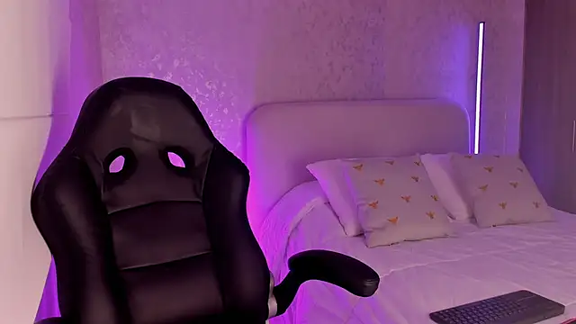 salome  11 online show from February 12, 2025, 1:52 am